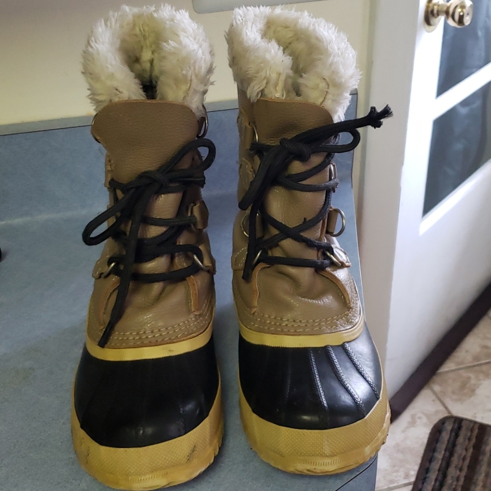Winter boots